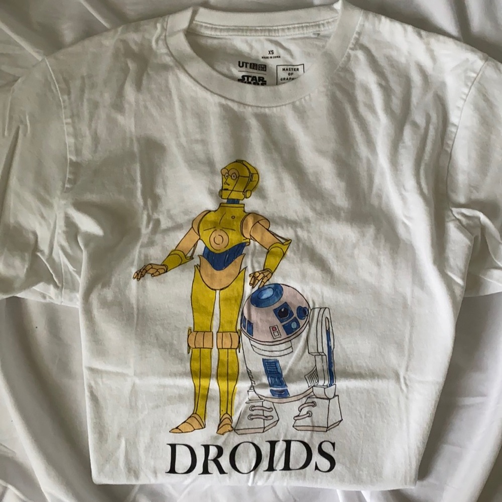 Uniqlo x Disney Star Wars droid shirt